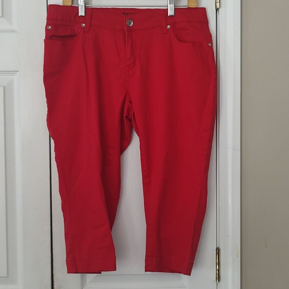 Zanadi  red cropped capri jeans  Sz 16